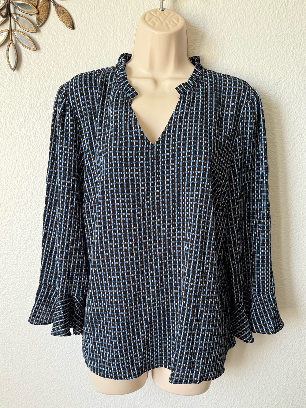 CeCe V-Neck Blouse